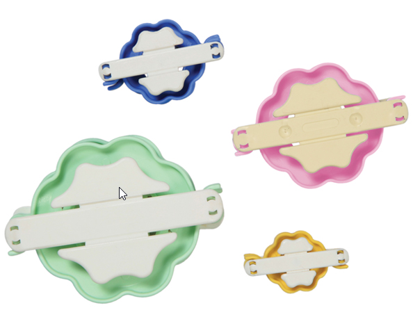 ערכת פונפונים- סט של  4 גדלים